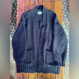American Eagle Cardigan